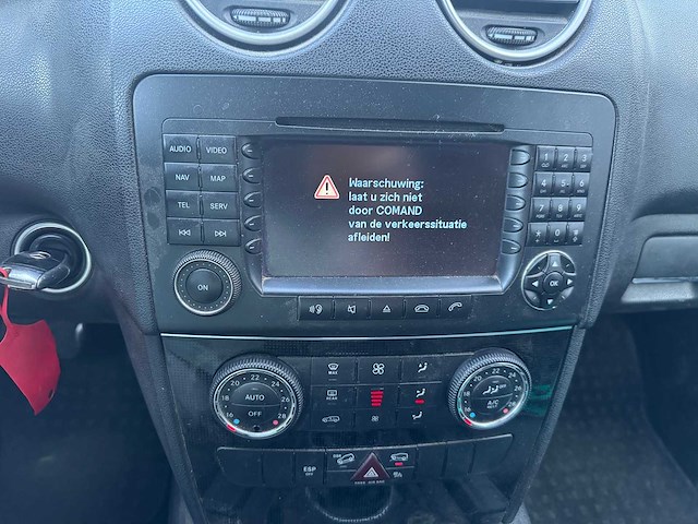 Mercedes-benz ml 320 cdi 4-matic 64-vjf-6 - afbeelding 17 van  27