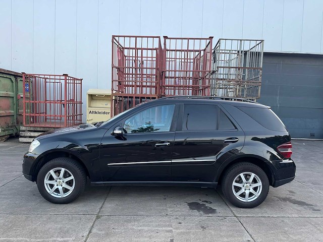 Mercedes-benz ml 320 cdi 4-matic 64-vjf-6 - afbeelding 21 van  27