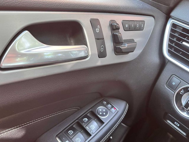 Mercedes-benz ml 350 bluetec 4matic, automaat, v-496-xj - afbeelding 3 van  11