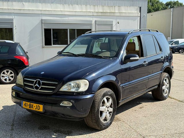 Mercedes-benz ml 400 cdi automaat, 41-bk-jd - afbeelding 1 van  11