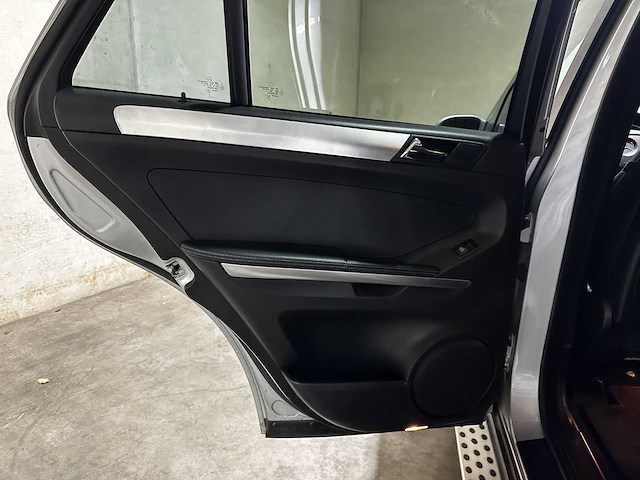 Mercedes-benz ml350 3.5 v6 272pk 2006 ml-klasse, xg-979-v - afbeelding 11 van  13