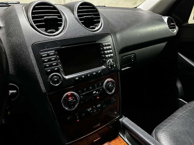 Mercedes-benz ml350 3.5l v6 4matic m-klasse 268pk 2006 (origineel-nl), 84-sh-sb youngtimer - afbeelding 25 van  43