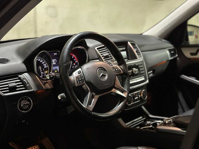 Mercedes-benz ml350 bluetec 3.0 v6 258pk 2014 m-klasse, gx-730-v - afbeelding 3 van  20
