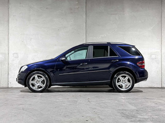Mercedes-benz ml500 5.0 v8 306pk 2006 m-klasse, k-267-vb youngtimer - afbeelding 13 van  49