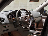 Mercedes-benz ml500 5.0 v8 306pk 2006 m-klasse, k-267-vb youngtimer - afbeelding 14 van  49