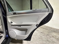 Mercedes-benz ml500 5.0 v8 306pk 2006 m-klasse, k-267-vb youngtimer - afbeelding 36 van  49