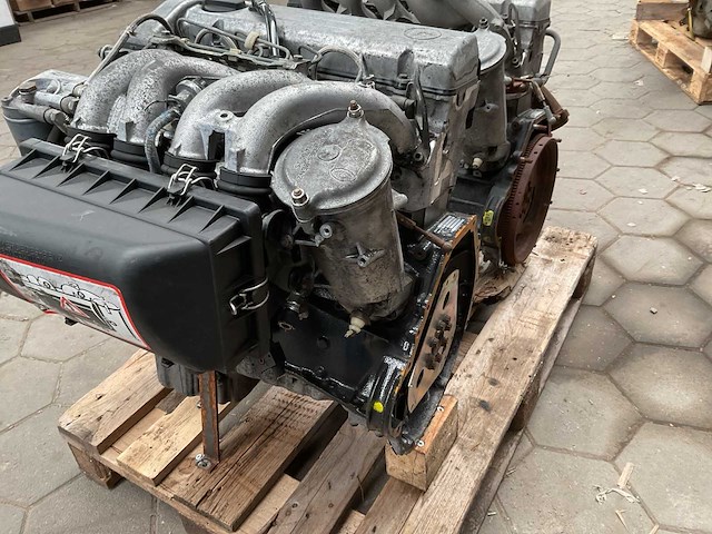 Mercedes benz om 601 xv/1 dieselmotor - afbeelding 3 van  8