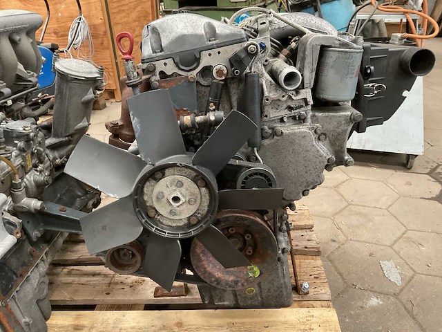 Mercedes benz om 601 xv/1 dieselmotor - afbeelding 6 van  8