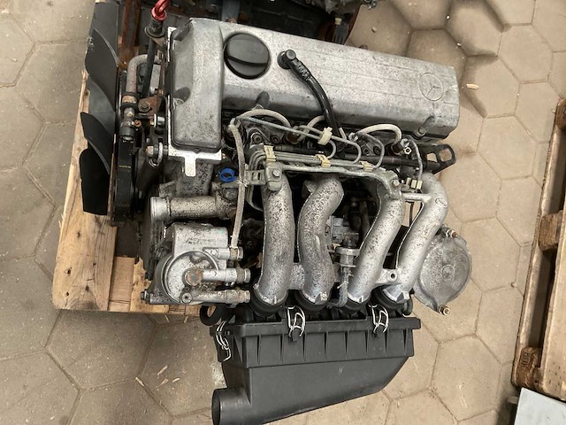 Mercedes benz om 601 xv/1 dieselmotor - afbeelding 7 van  8