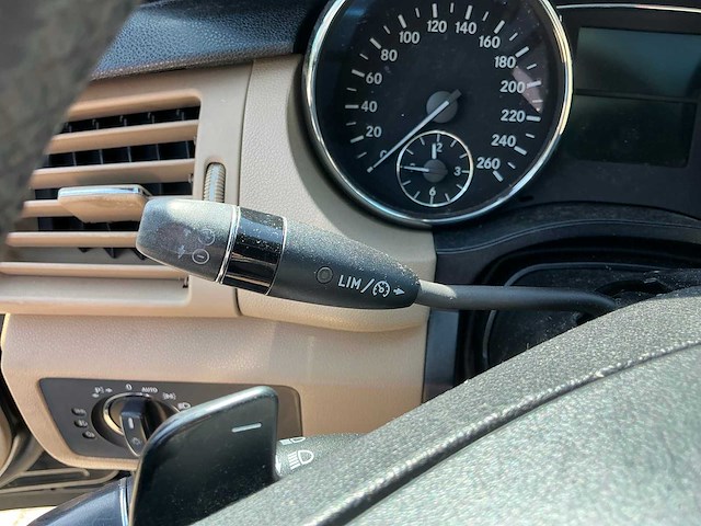 Mercedes-benz r 280 cdi bedrijfswagen - afbeelding 1 van  31