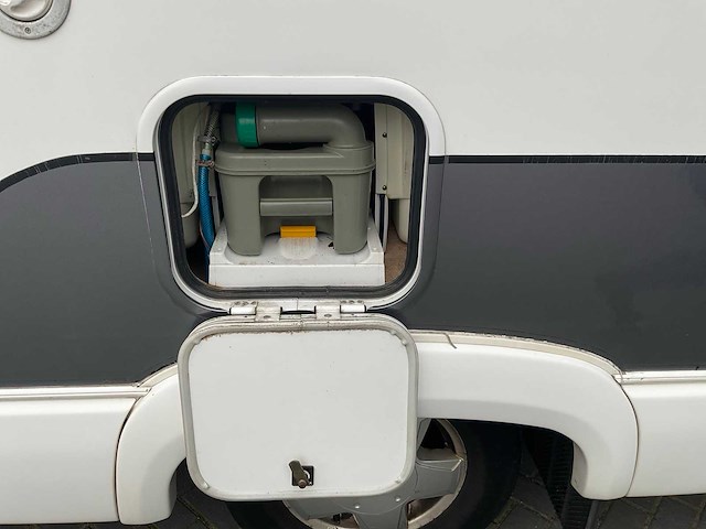 Mercedes-benz rapido camper - afbeelding 2 van  45