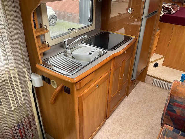 Mercedes-benz rapido camper - afbeelding 19 van  45