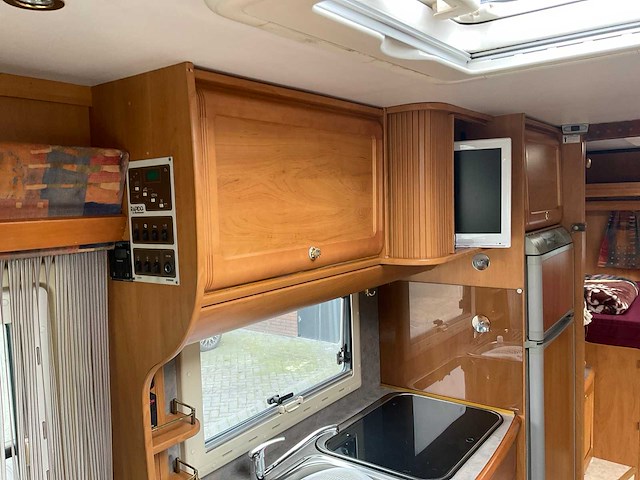 Mercedes-benz rapido camper - afbeelding 20 van  45