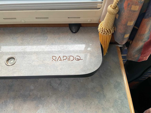 Mercedes-benz rapido camper - afbeelding 32 van  45