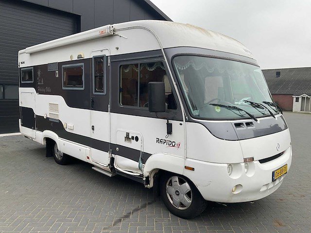 Mercedes-benz rapido camper - afbeelding 23 van  45