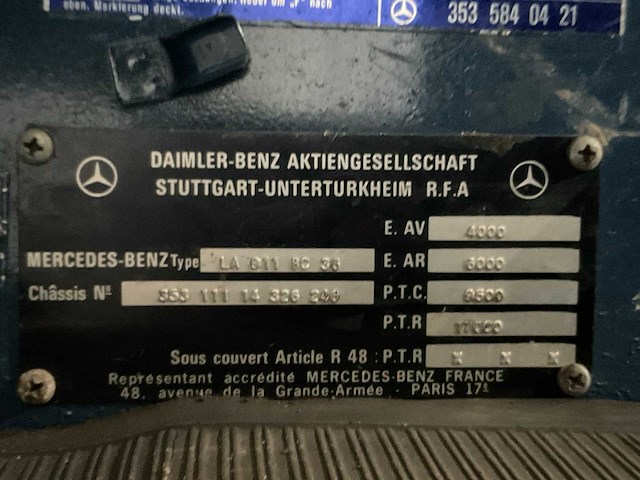 Mercedes-benz rundhauber 9-11 vrachtwagen 4x4 met 100 kw generator - afbeelding 27 van  45