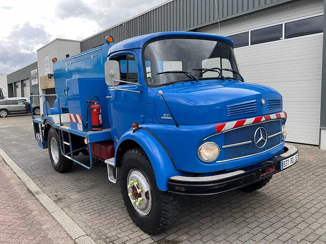 Mercedes-benz rundhauber 9-11 vrachtwagen 4x4 met 100 kw generator - afbeelding 23 van  45