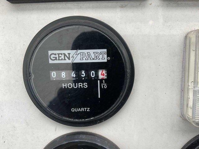 Mercedes-benz rundhauber 9-11 vrachtwagen 4x4 met 100 kw generator - afbeelding 37 van  45