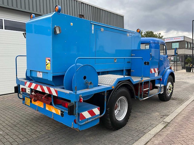 Mercedes-benz rundhauber 9-11 vrachtwagen 4x4 met 100 kw generator - afbeelding 41 van  45