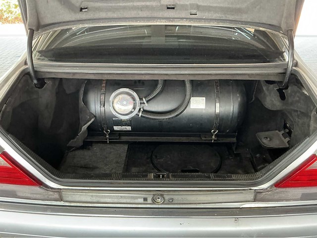 Mercedes-benz s 600 lang v12 – w140 600 sel - afbeelding 10 van  19