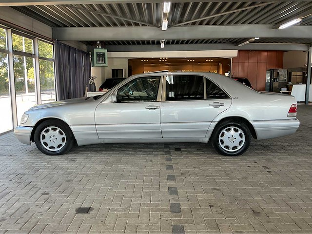 Mercedes-benz s 600 lang v12 – w140 600 sel - afbeelding 19 van  19