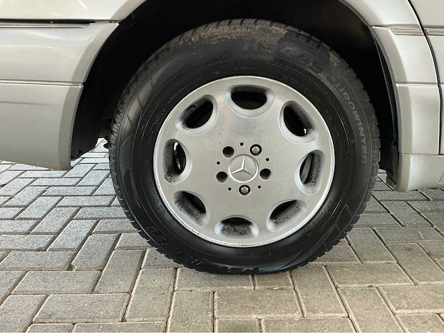 Mercedes-benz s 600 lang v12 – w140 600 sel - afbeelding 14 van  16