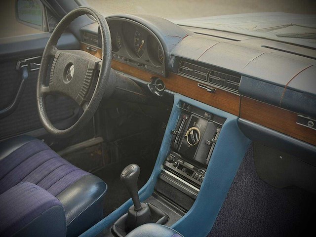 Mercedes-benz s-klasse 280 s w116 67-ya-88 - afbeelding 2 van  12