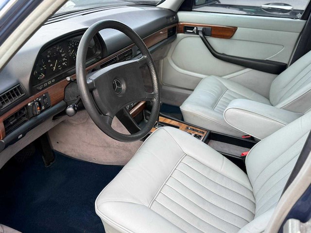 Mercedes-benz s-klasse 280 se w126 1983 22-hsv-9 - afbeelding 2 van  18