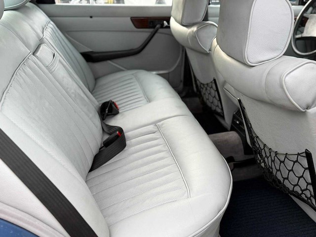 Mercedes-benz s-klasse 280 se w126 1983 22-hsv-9 - afbeelding 4 van  18