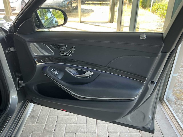 Mercedes-benz s-klasse s500 lang w222 met amg pakket 4.7 v8 btw auto - afbeelding 28 van  42