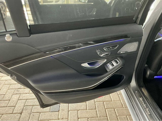 Mercedes-benz s-klasse s500 lang w222 met amg pakket 4.7 v8 btw auto - afbeelding 31 van  42