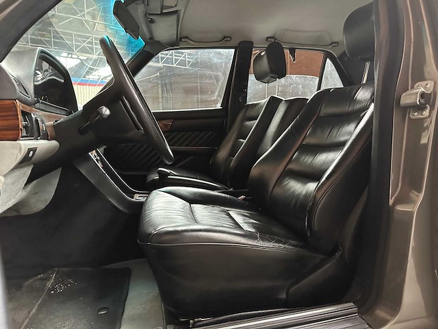 Mercedes-benz s380 3.8 v8 204pk 1982 s-klasse - afbeelding 23 van  33