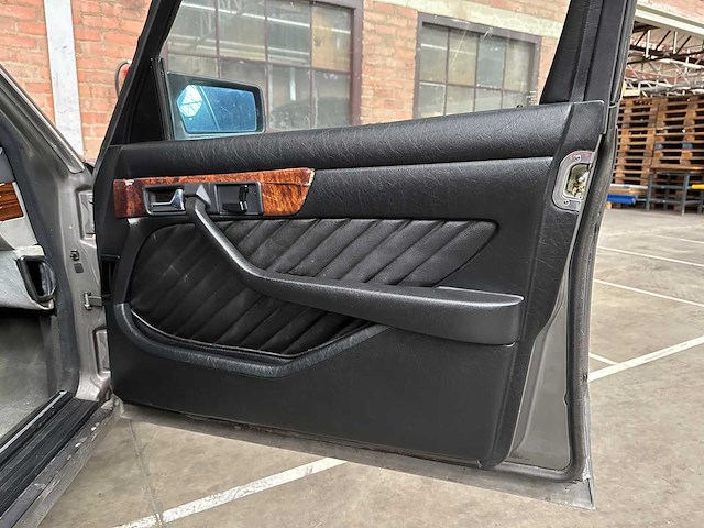 Mercedes-benz s380 3.8 v8 204pk 1982 s-klasse - afbeelding 28 van  33