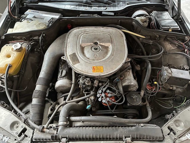 Mercedes-benz s380 3.8 v8 204pk 1982 s-klasse - afbeelding 31 van  33