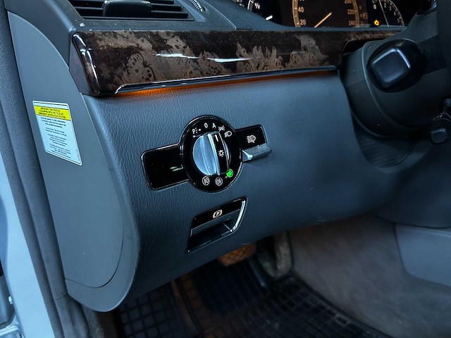 Mercedes-benz s500 5.5 v8 388pk 2007 youngtimer s-klasse w221 - afbeelding 4 van  30