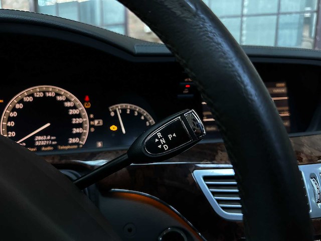 Mercedes-benz s500 5.5 v8 388pk 2007 youngtimer s-klasse w221 - afbeelding 15 van  30