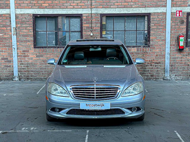 Mercedes-benz s500 5.5 v8 388pk 2007 youngtimer s-klasse w221 - afbeelding 22 van  30