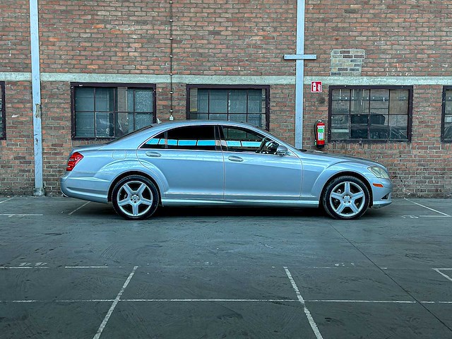 Mercedes-benz s500 5.5 v8 388pk 2007 youngtimer s-klasse w221 - afbeelding 2 van  37