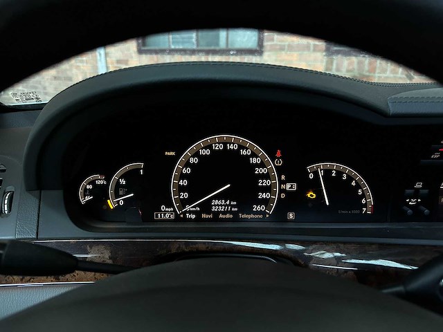 Mercedes-benz s500 5.5 v8 388pk 2007 youngtimer s-klasse w221 - afbeelding 18 van  37