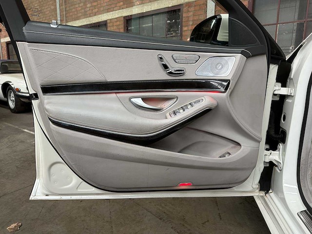 Mercedes-benz s600 lang amg 6.0 v12 530pk 2015 s-klasse - afbeelding 26 van  47