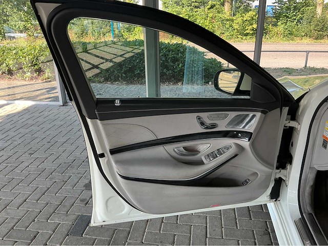 Mercedes benz s600 lang w222 | 6.0 v12 biturbo | 2015 | 530 pk | amg | rear seat entertainment | btw auto - afbeelding 36 van  43