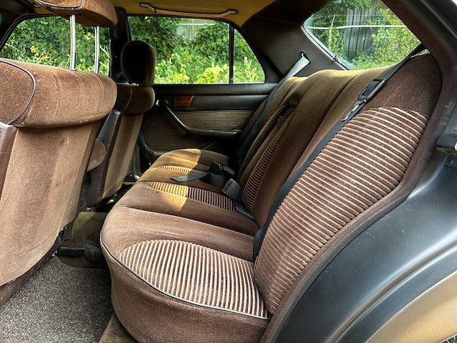 Mercedes-benz se w126 107pk 1982, x-916-hg - afbeelding 7 van  11