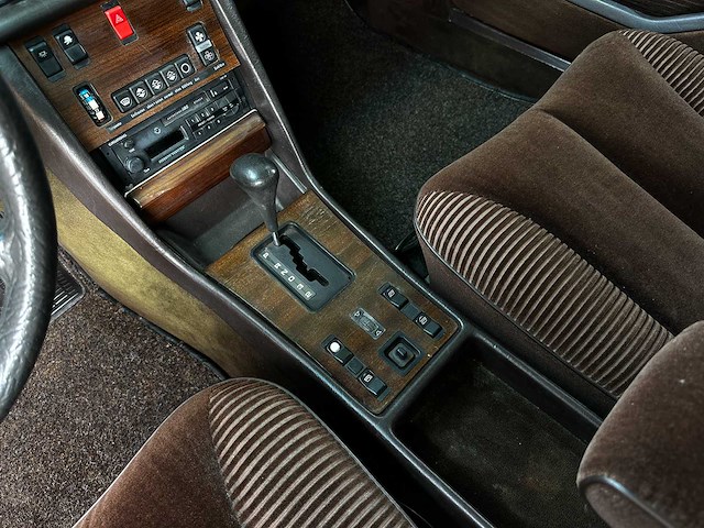 Mercedes-benz se w126 107pk 1982, x-916-hg - afbeelding 11 van  31