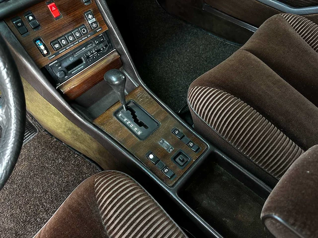 Mercedes-benz se w126 107pk 1982, x-916-hg - afbeelding 11 van  31