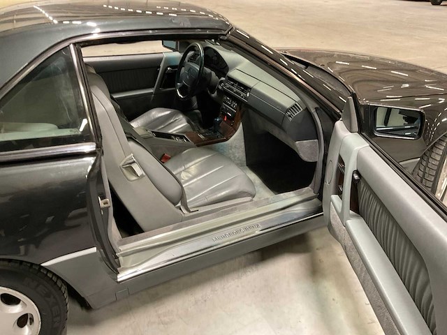 Mercedes-benz sl-klasse cabrio 129058 personenauto - afbeelding 11 van  21