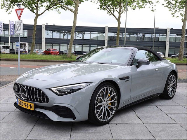 Mercedes-benz sl-klasse roadster amg 43 375pk automaat 2023, gbd-94-n - afbeelding 2 van  39