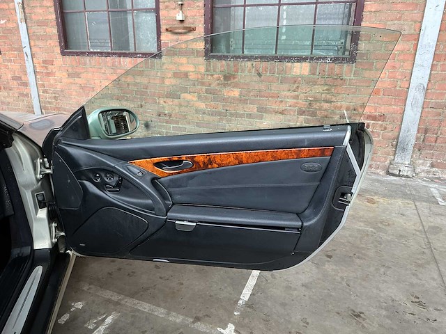 Mercedes-benz sl500 5.0 v8 306pk 2002 sl-klasse youngtimer - afbeelding 30 van  32