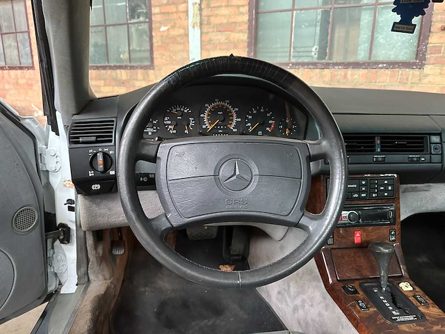 Mercedes-benz sl500 5.0 v8 320pk 1990 (hardtop) sl-klasse youngtimer - afbeelding 16 van  16