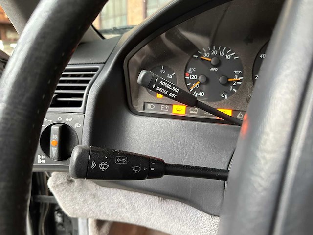 Mercedes-benz sl500 5.0 v8 hardtop 320pk 1993 sl-klasse cabriolet - afbeelding 18 van  29