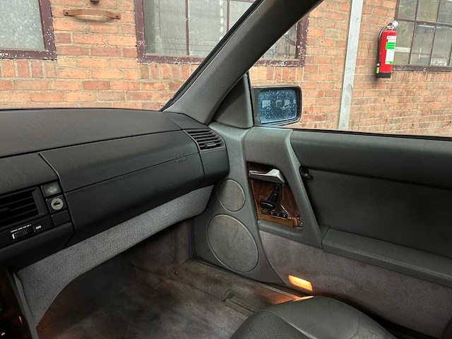 Mercedes-benz sl500 5.0 v8 hardtop 320pk 1993 sl-klasse cabriolet - afbeelding 22 van  29